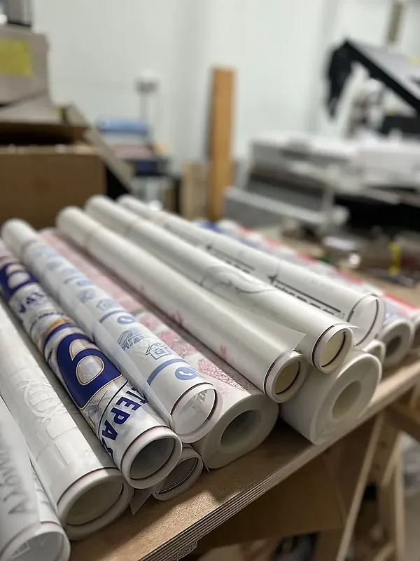 Ρολά DTF σε πραγματική παραγωγή Adapt Print